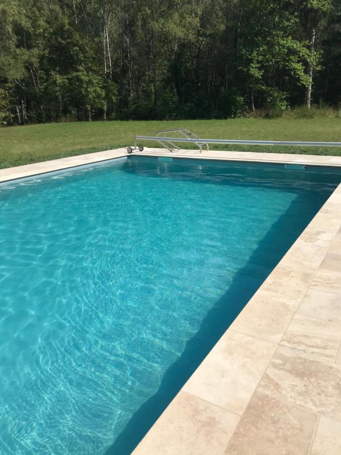 Logement Avec Acces Piscine Chaumont-sur-Tharonne Eksteriør billede